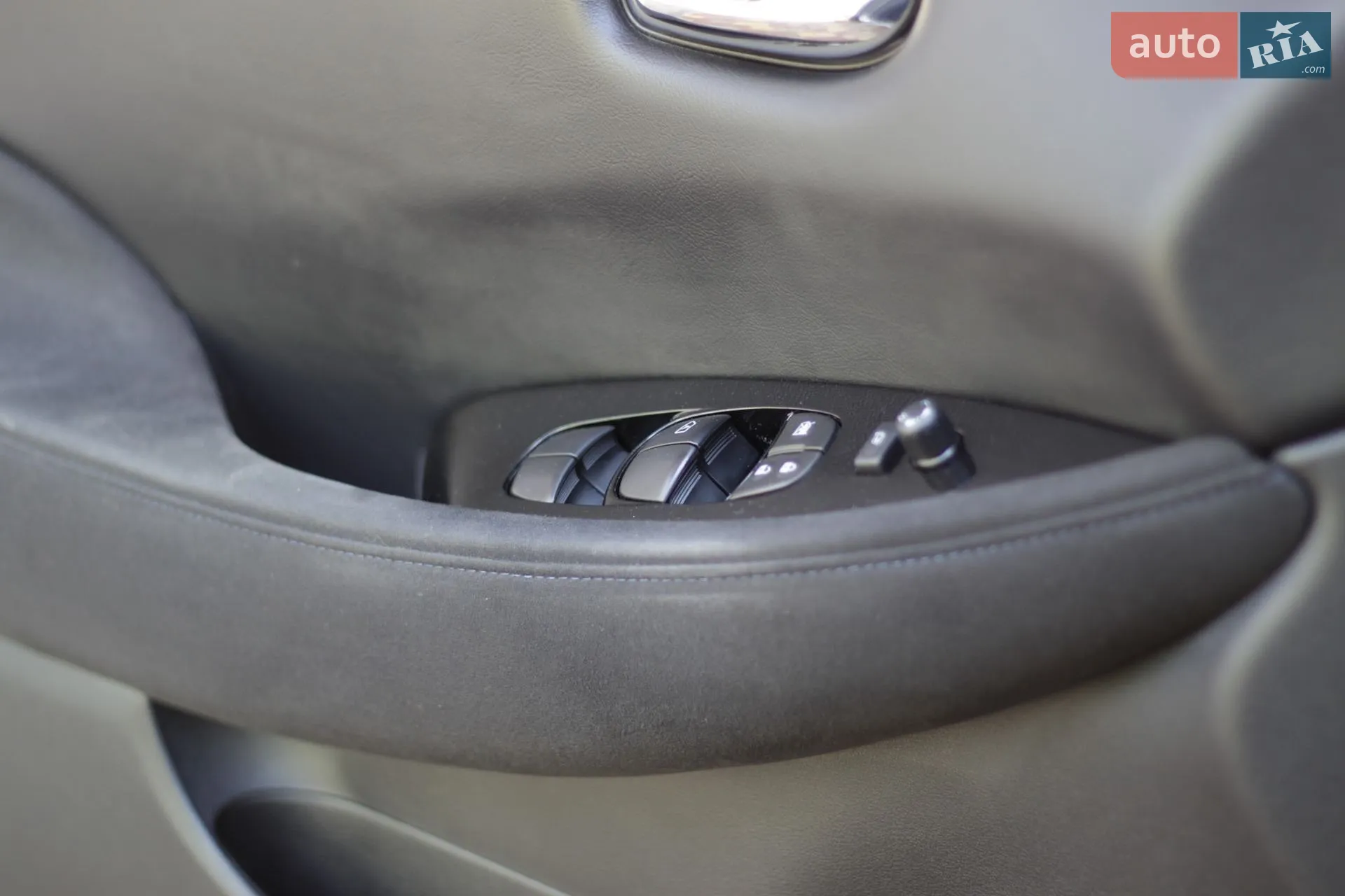 2016 Nissan Leaf - мініатюра 12