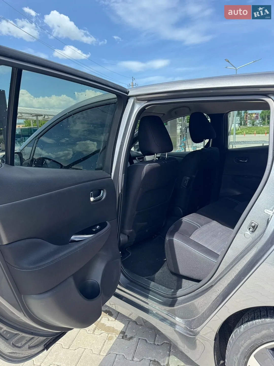 2019 Nissan Leaf - мініатюра 8