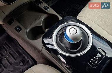 Хэтчбек Nissan Leaf 2013 в Тернополе