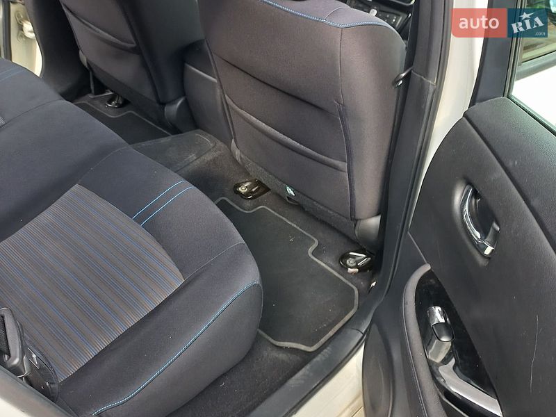 Хэтчбек Nissan Leaf 2018 в Житомире