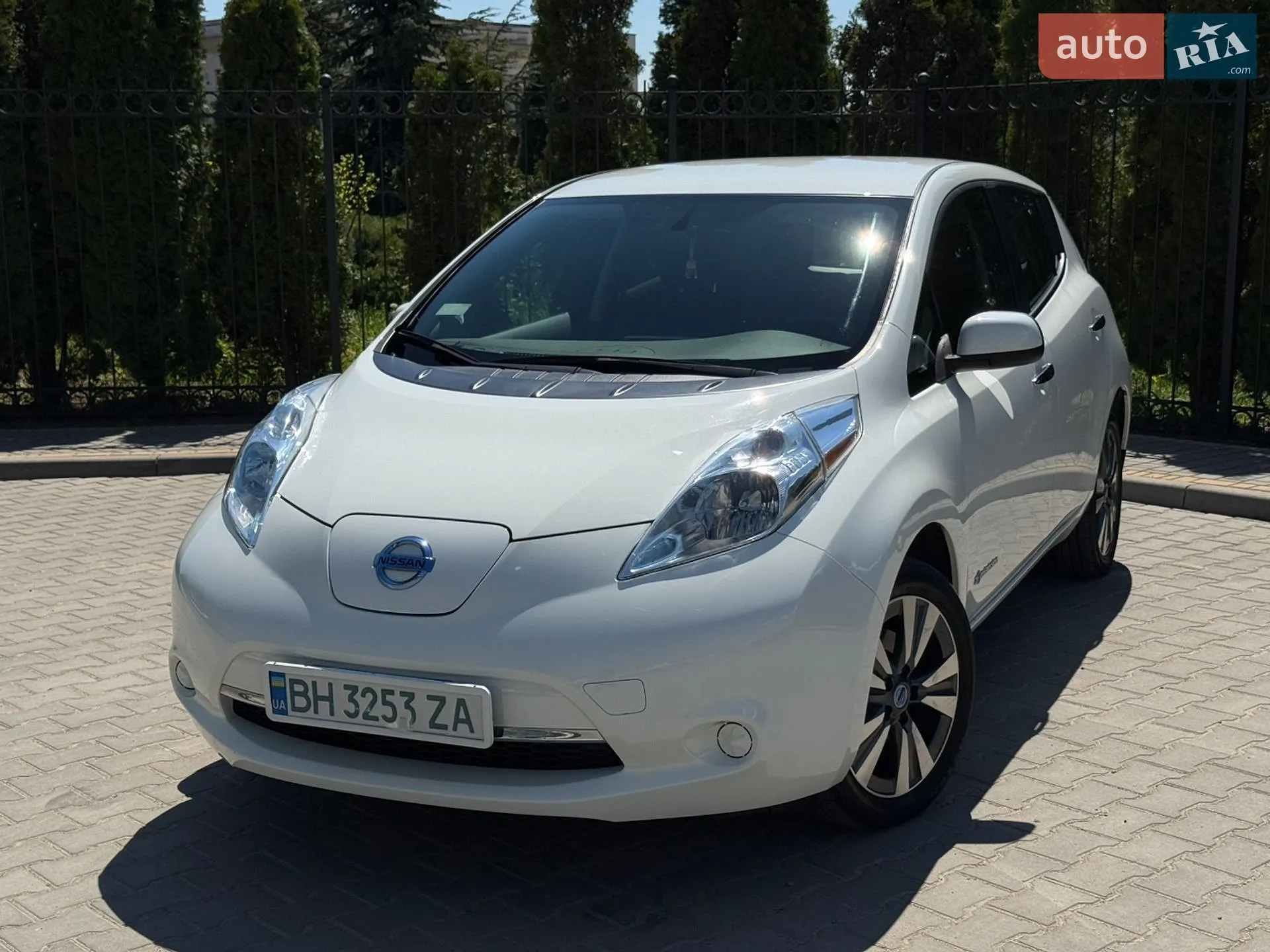 2017 Nissan Leaf - мініатюра 9