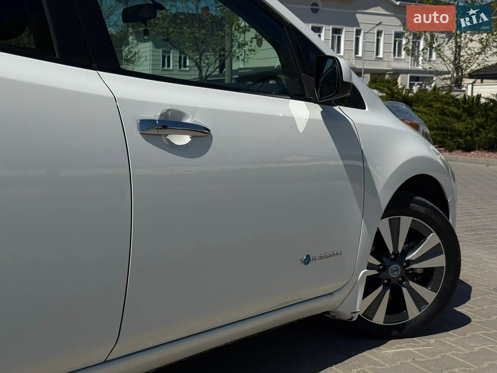2017 Nissan Leaf - мініатюра 14
