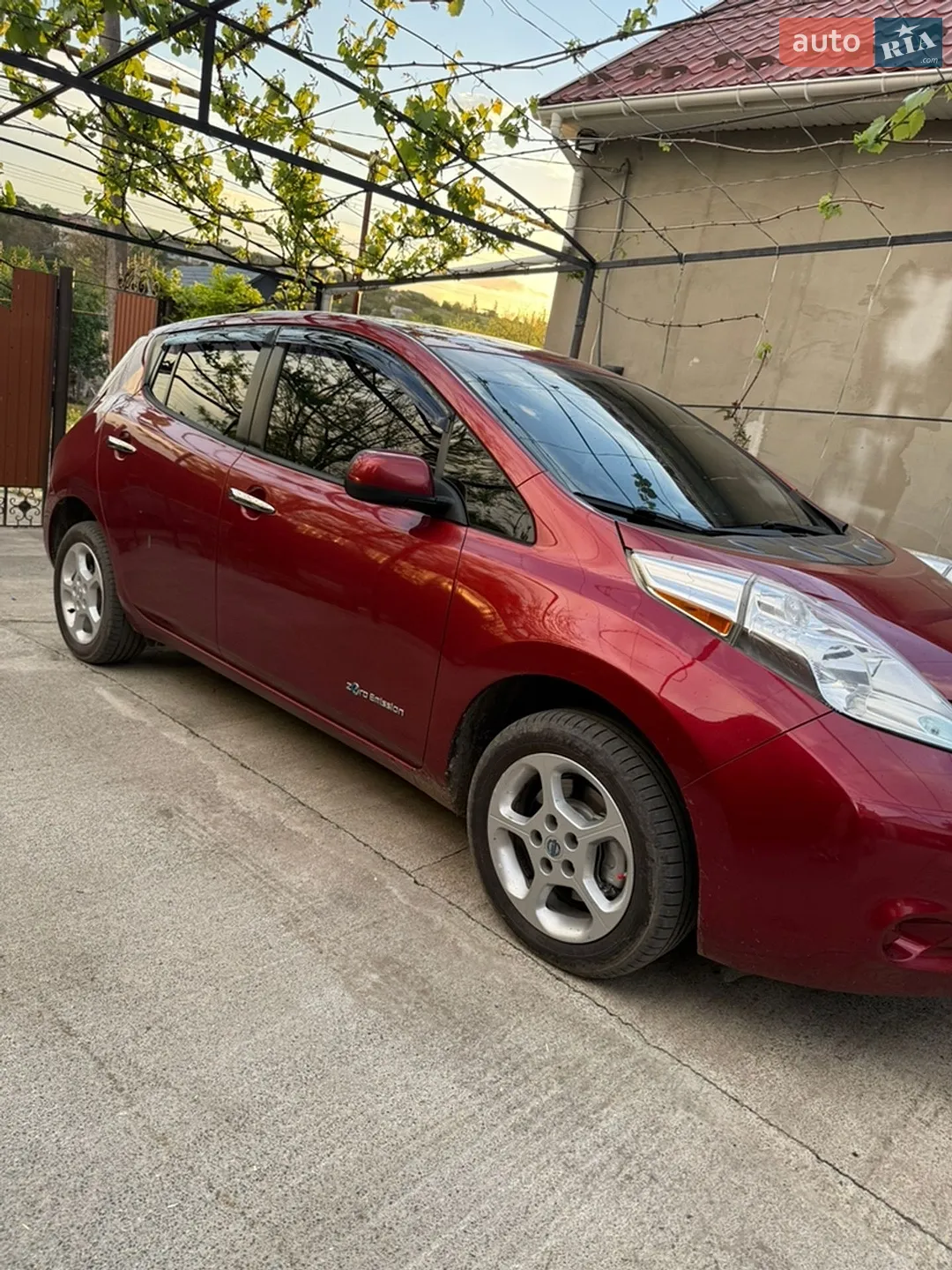 2015 Nissan Leaf - мініатюра 2