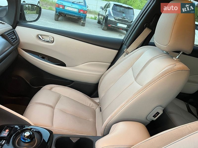 Хэтчбек Nissan Leaf 2018 в Харькове фото 21 Хэтчбек Nissan Leaf 2018 в Харькове