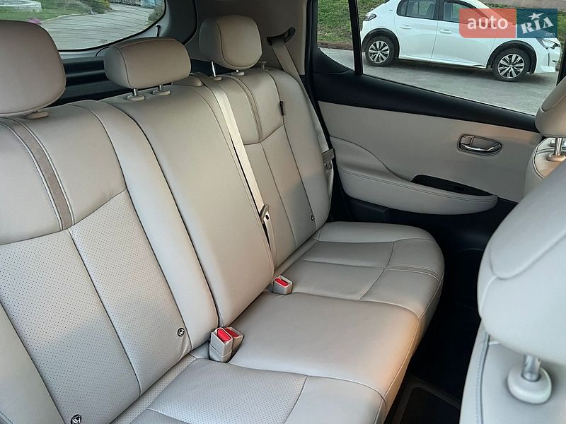 Хэтчбек Nissan Leaf 2018 в Харькове фото 26 Хэтчбек Nissan Leaf 2018 в Харькове