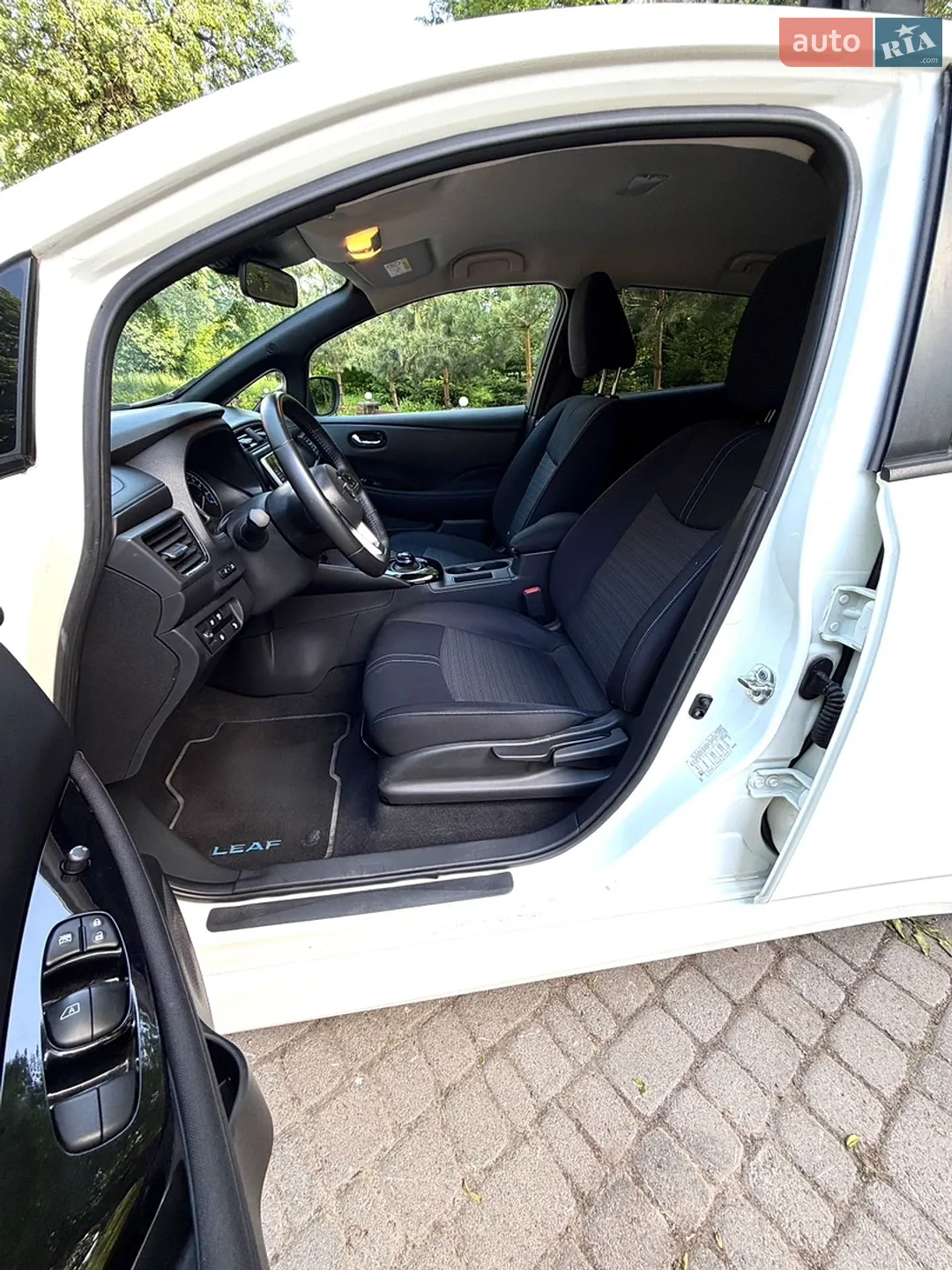 2019 Nissan Leaf - мініатюра 31