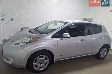 Хетчбек Nissan Leaf 2013 в Вінниці