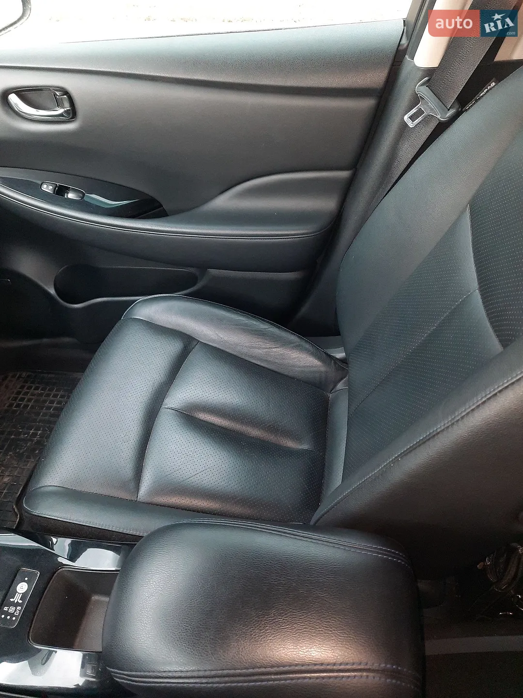 2016 Nissan Leaf - мініатюра 10