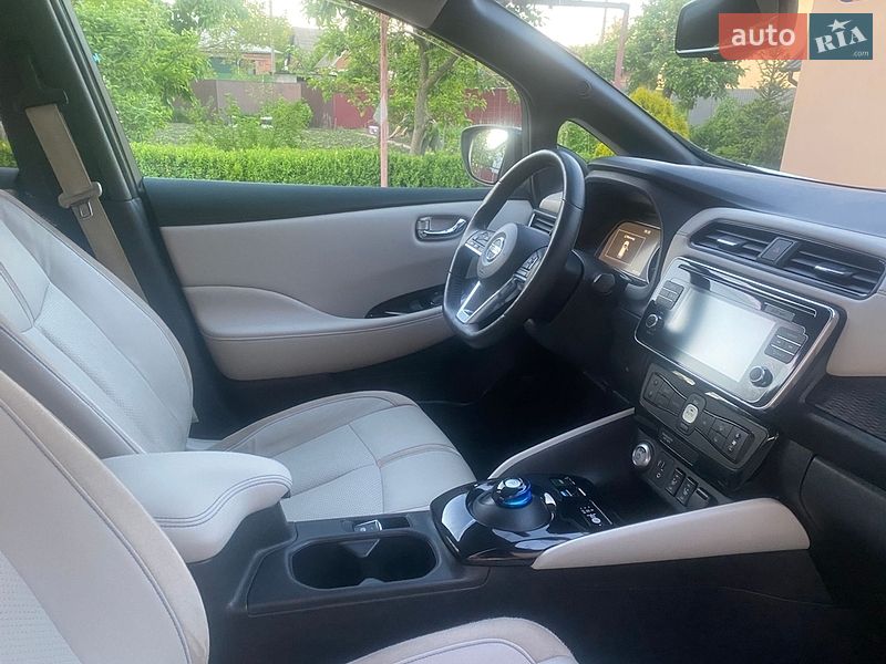 Хэтчбек Nissan Leaf 2019 в Виннице
