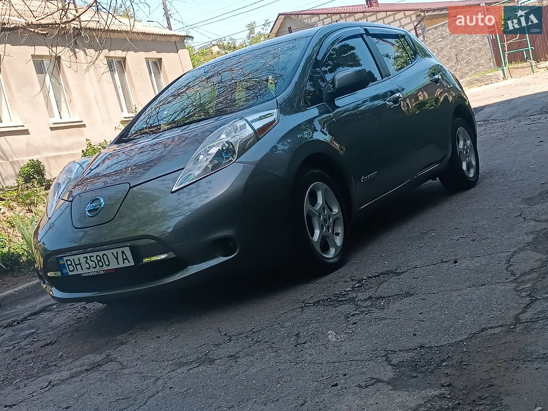 2016 Nissan Leaf - мініатюра 6