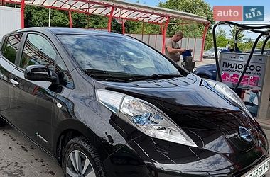 Хетчбек Nissan Leaf 2014 в Луцьку