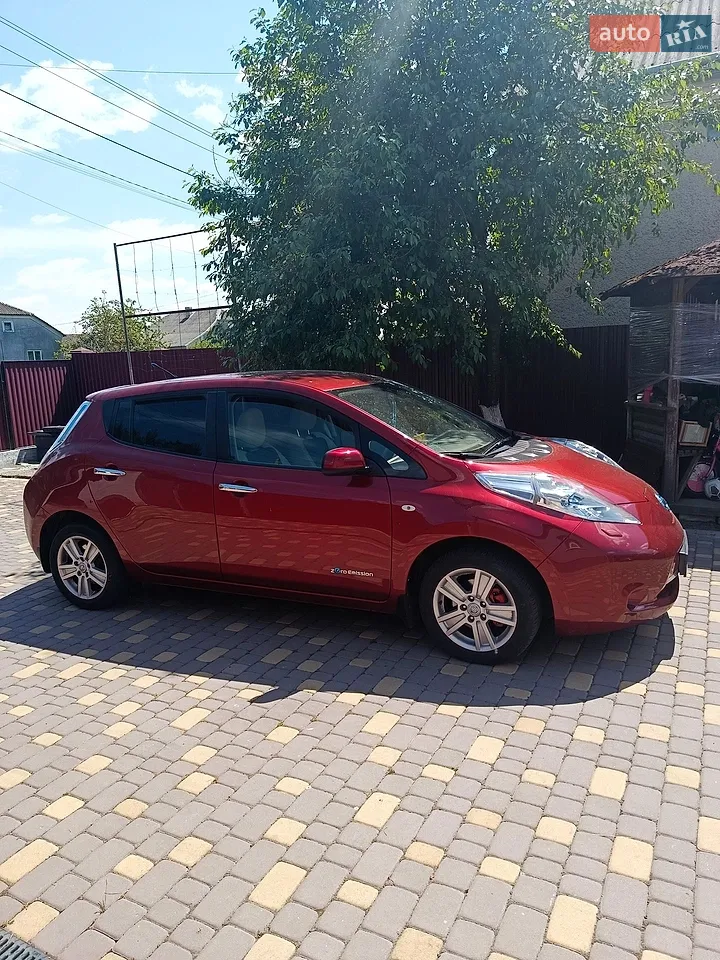 2011 Nissan Leaf - мініатюра 18