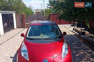 Хетчбек Nissan Leaf 2011 в Городку