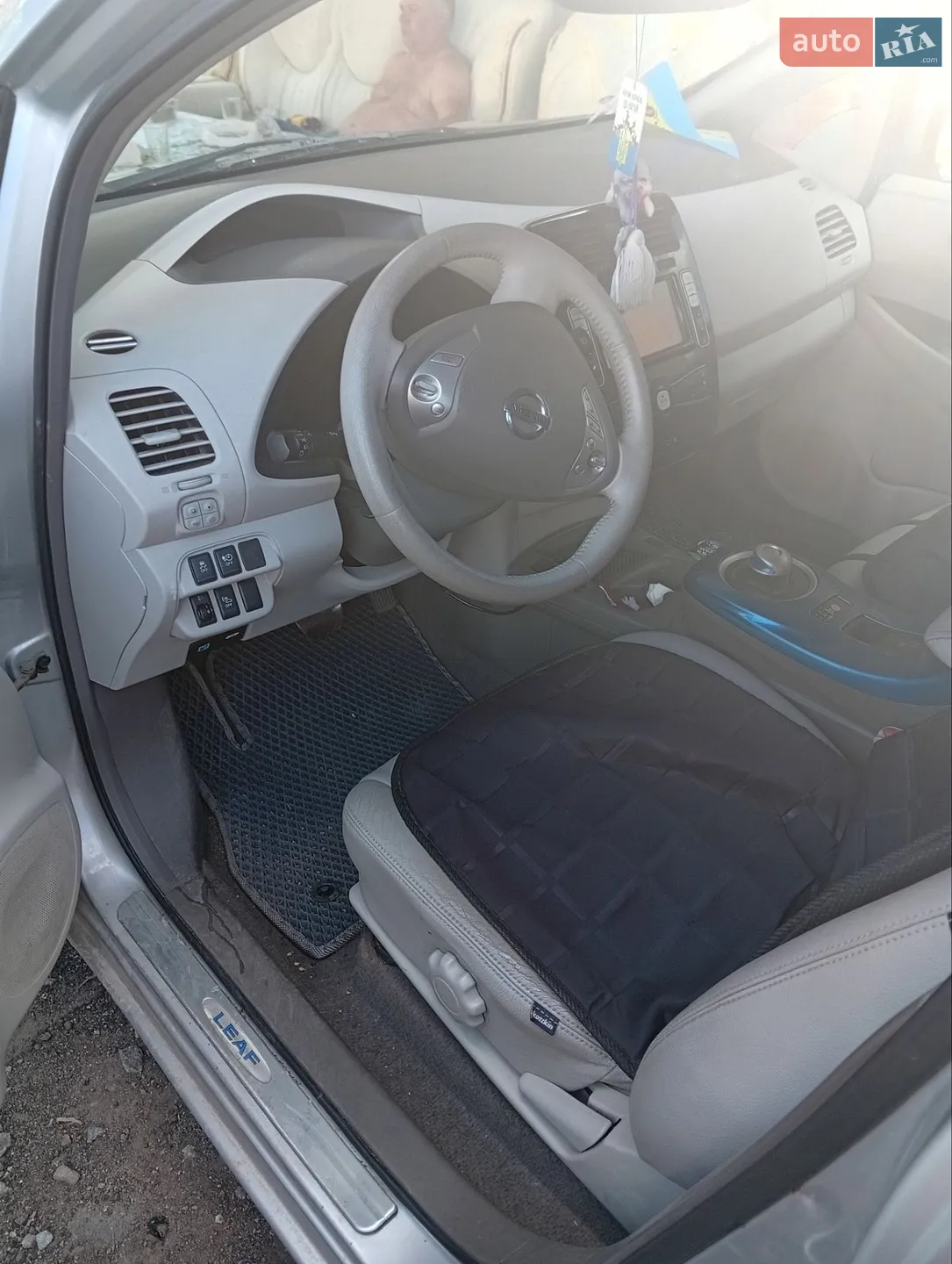 2011 Nissan Leaf - мініатюра 2
