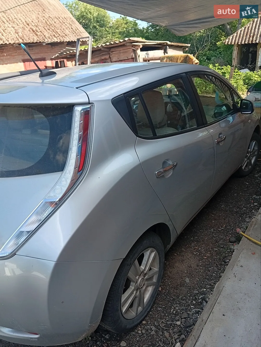 2011 Nissan Leaf - мініатюра 4