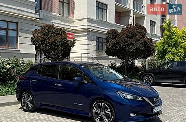 Хетчбек Nissan Leaf 2018 в Одесі