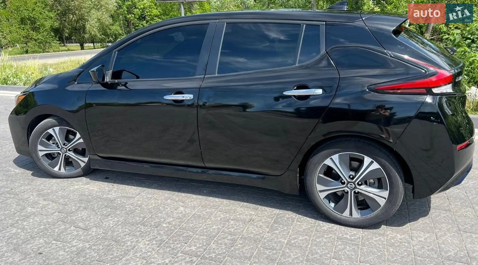 2020 Nissan Leaf - мініатюра 3