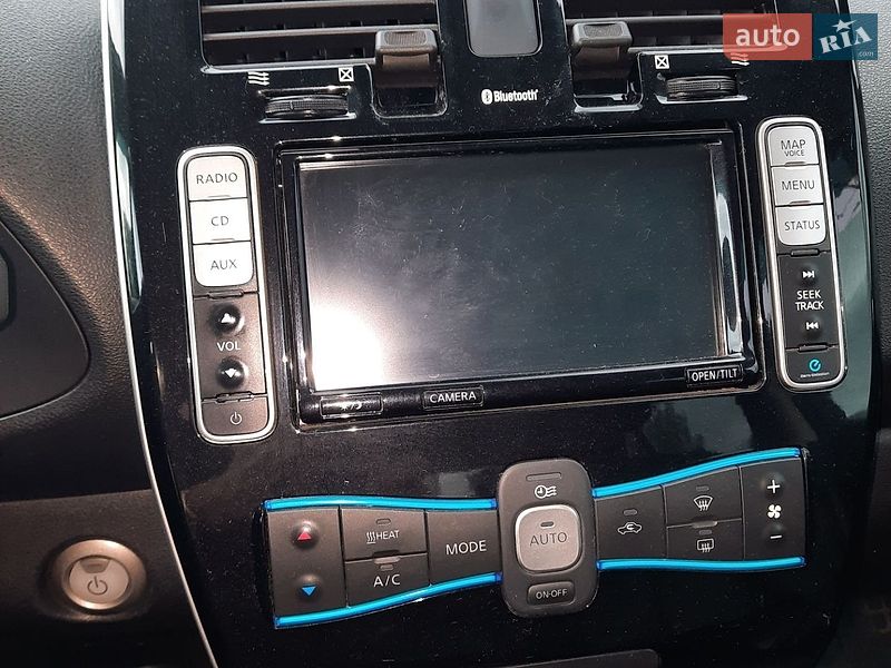 Хэтчбек Nissan Leaf 2016 в Николаеве