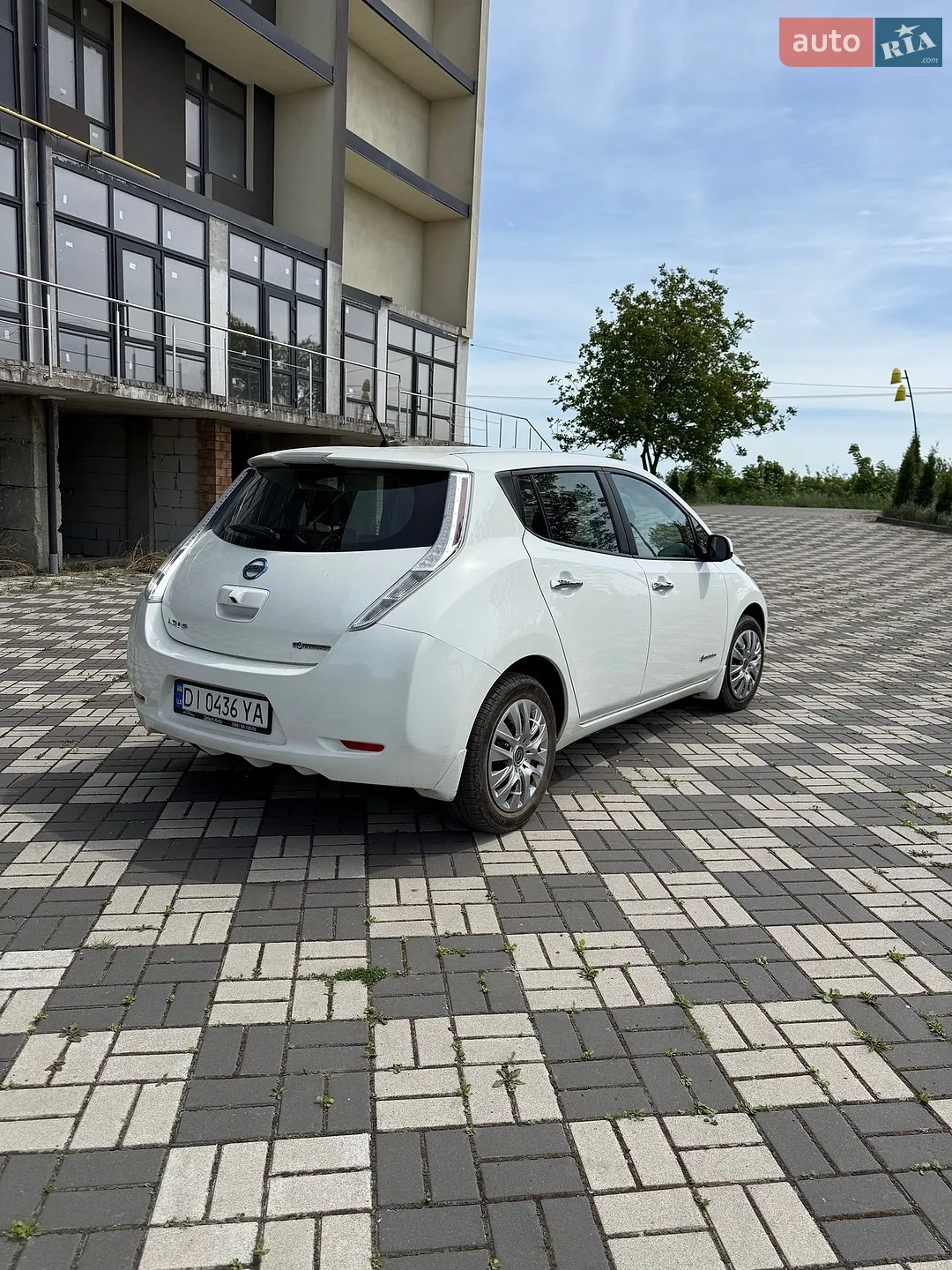 2017 Nissan Leaf - мініатюра 4