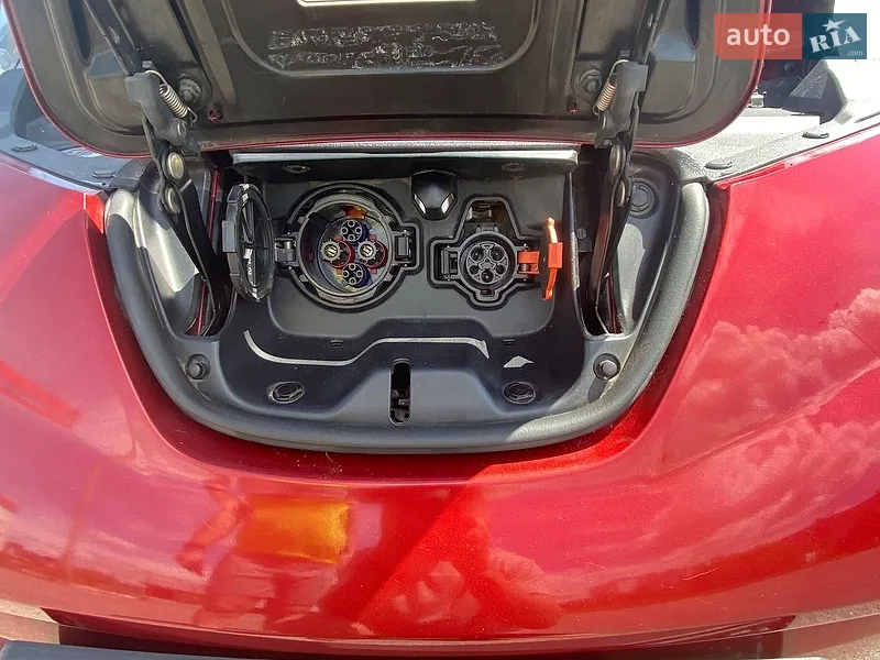 Nissan Leaf 2015 VIN SJNFAAZE0U6039400 фото оголошення 15 з 43