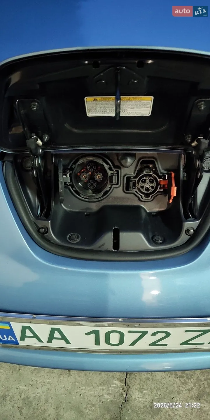 2013 Nissan Leaf - мініатюра 15