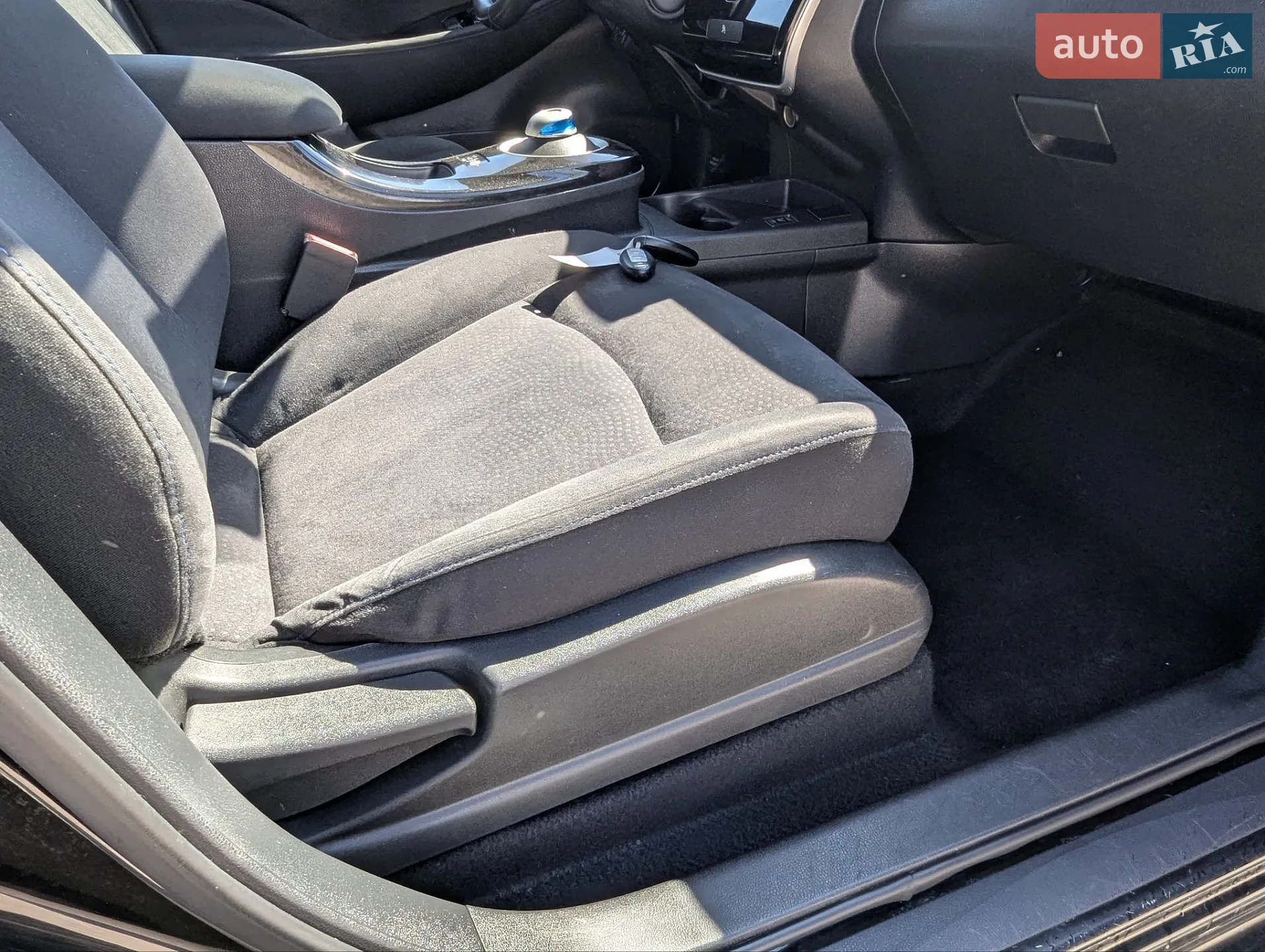 2014 Nissan Leaf - мініатюра 25
