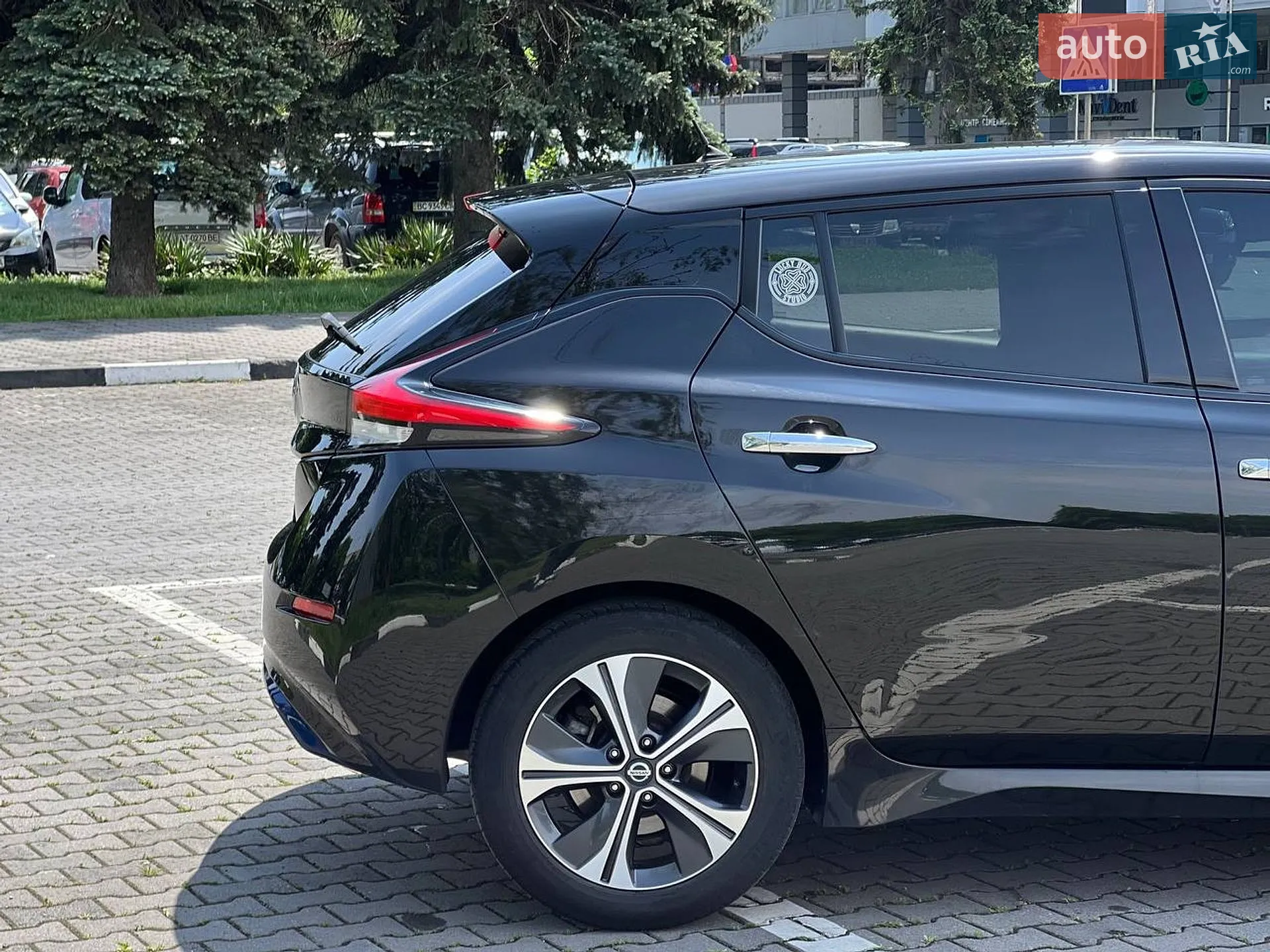 2019 Nissan Leaf - мініатюра 11