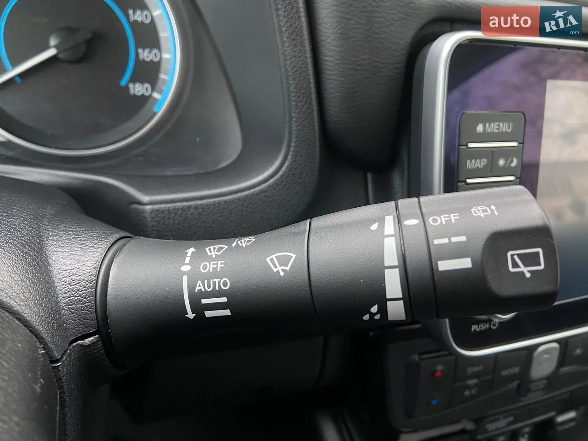 2021 Nissan Leaf - мініатюра 26