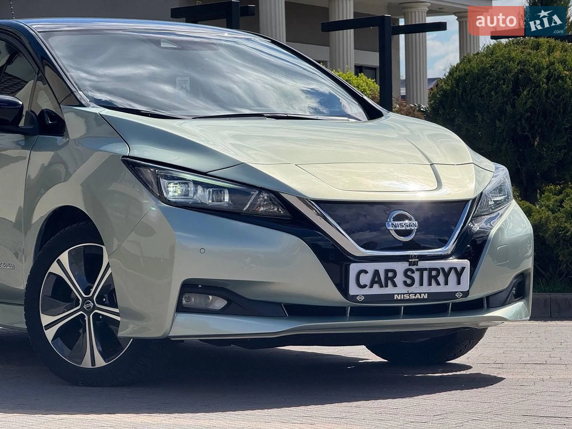 2020 Nissan Leaf - мініатюра 8