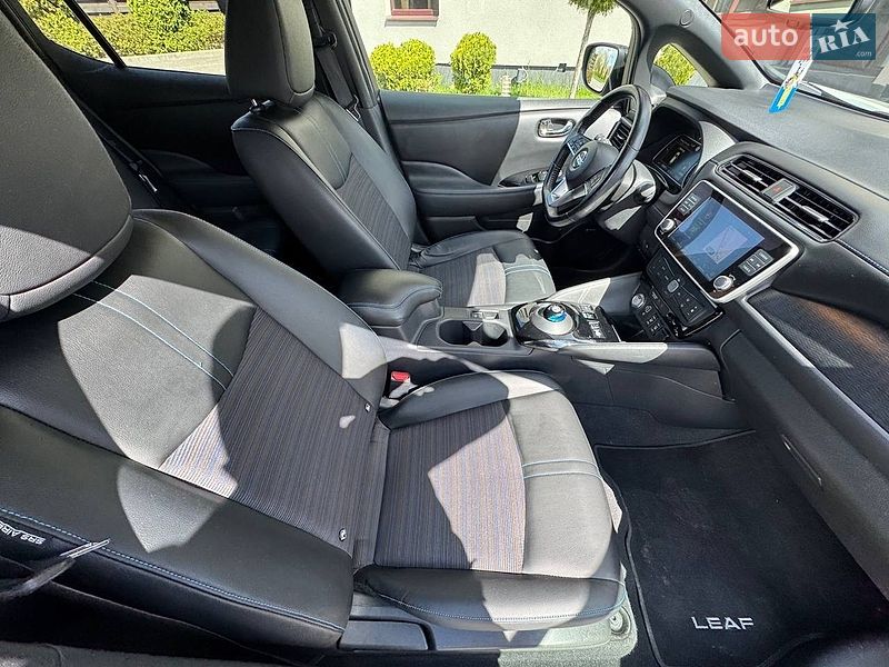 Хэтчбек Nissan Leaf 2020 в Стрые