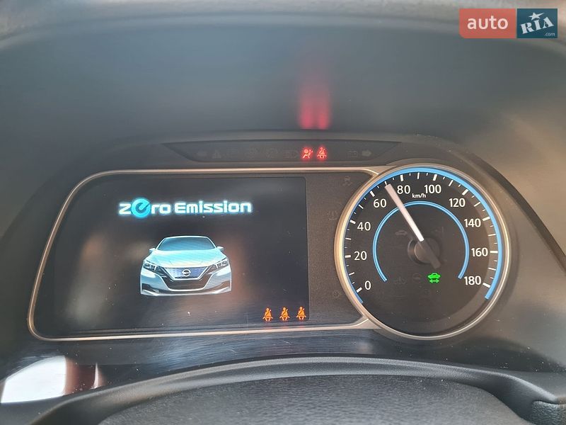 Хетчбек Nissan Leaf 2018 в Вінниці