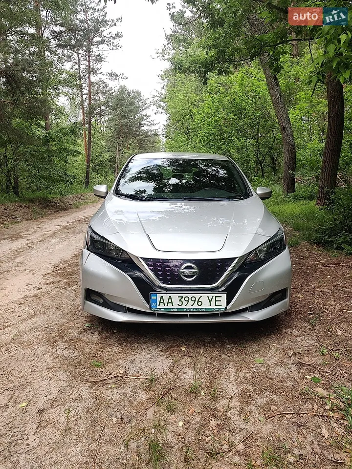 2020 Nissan Leaf - мініатюра 14