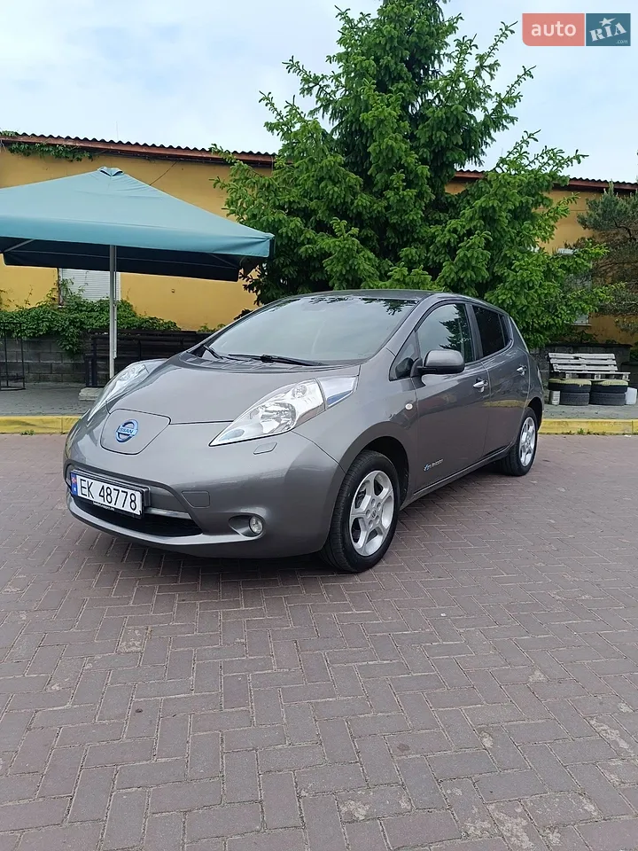 2016 Nissan Leaf - мініатюра 9