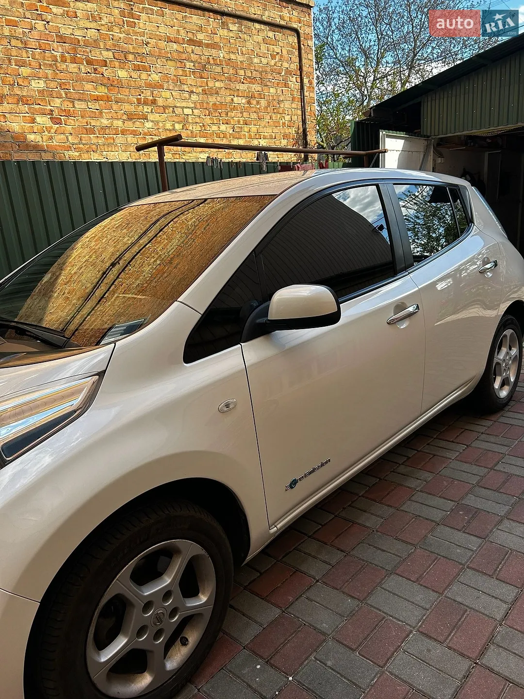 2015 Nissan Leaf - мініатюра 10