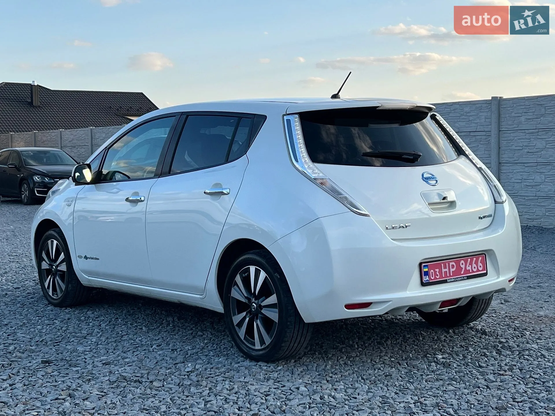 2015 Nissan Leaf - мініатюра 3