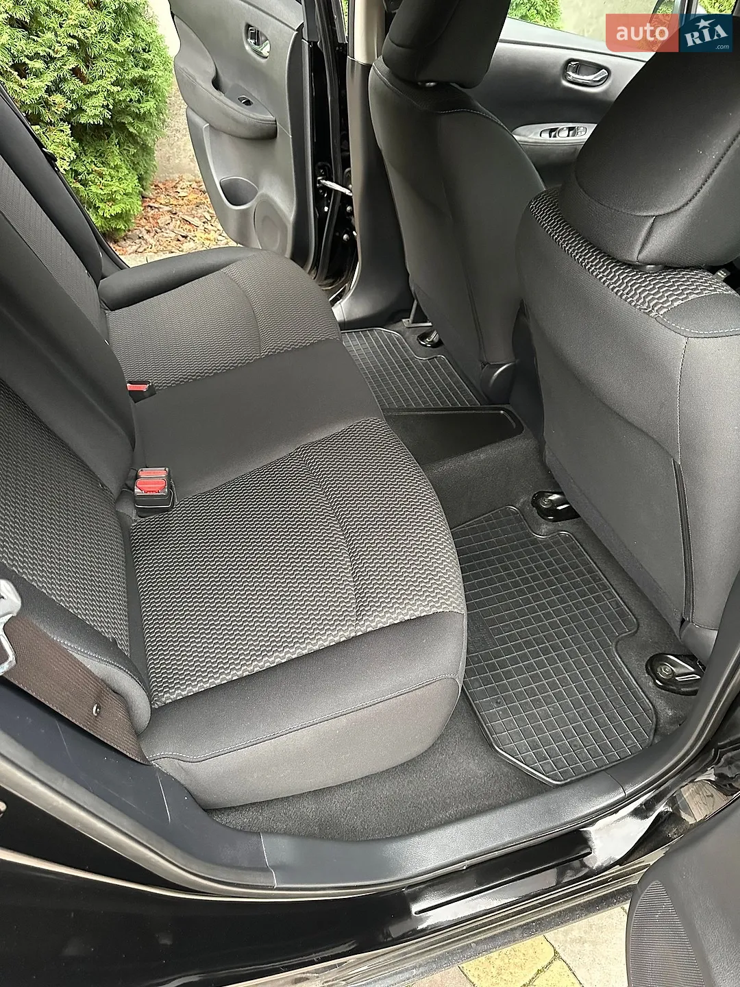 2015 Nissan Leaf - мініатюра 10