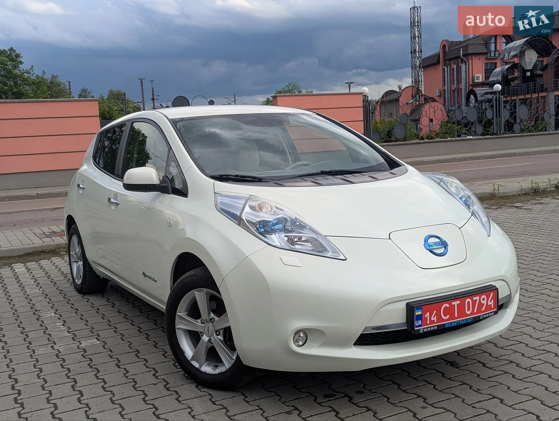 2012 Nissan Leaf - мініатюра 8