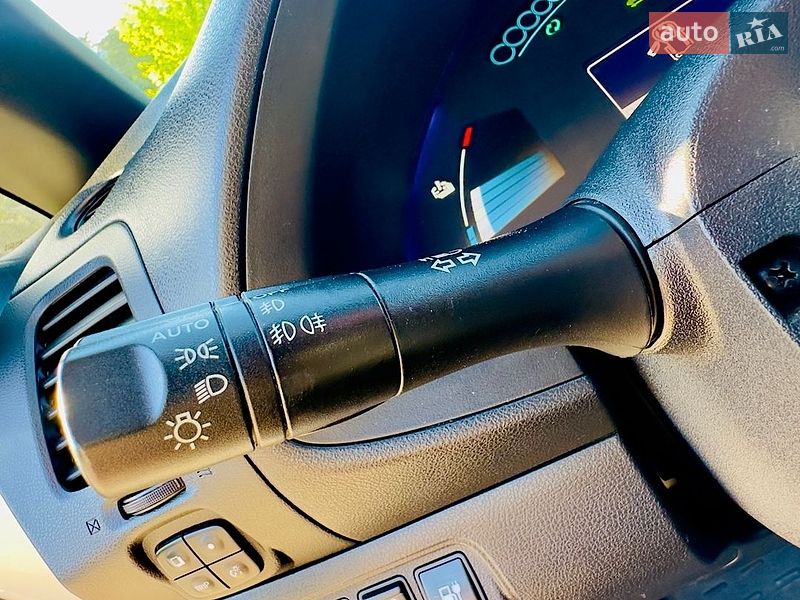 Хэтчбек Nissan Leaf 2017 в Львове