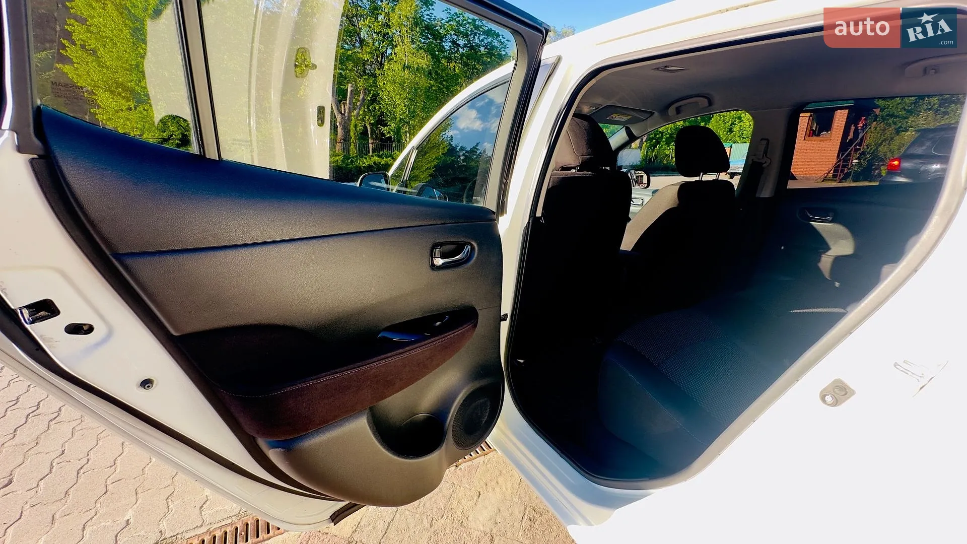 2017 Nissan Leaf - мініатюра 17