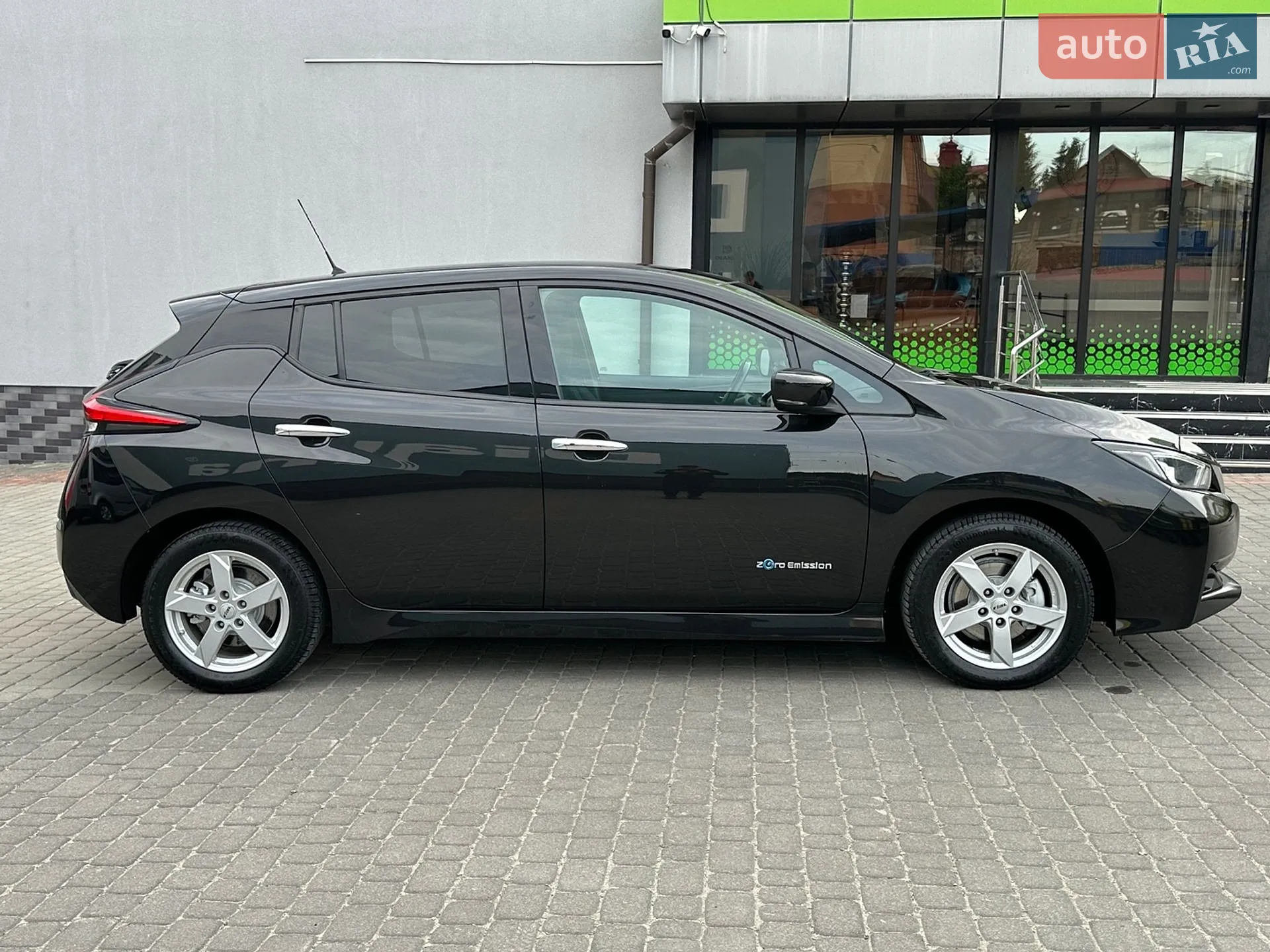 2018 Nissan Leaf - мініатюра 12