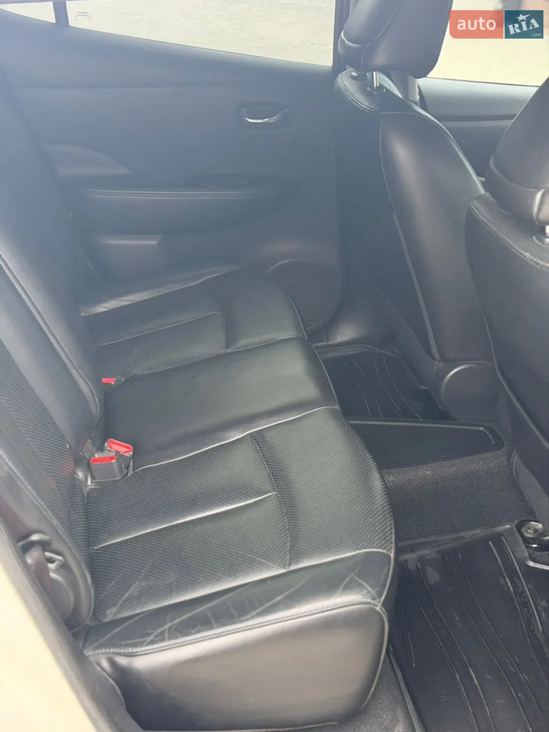 2013 Nissan Leaf - мініатюра 15