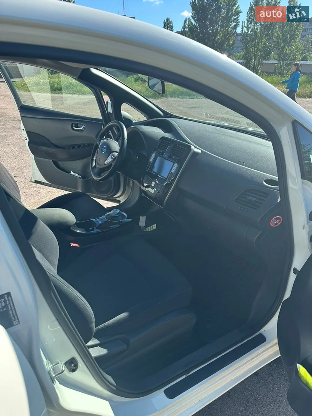 2017 Nissan Leaf - мініатюра 14