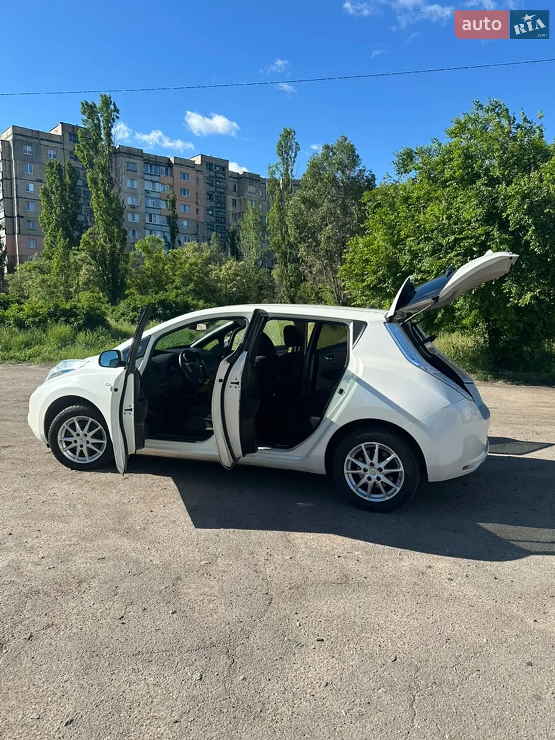 2017 Nissan Leaf - мініатюра 18