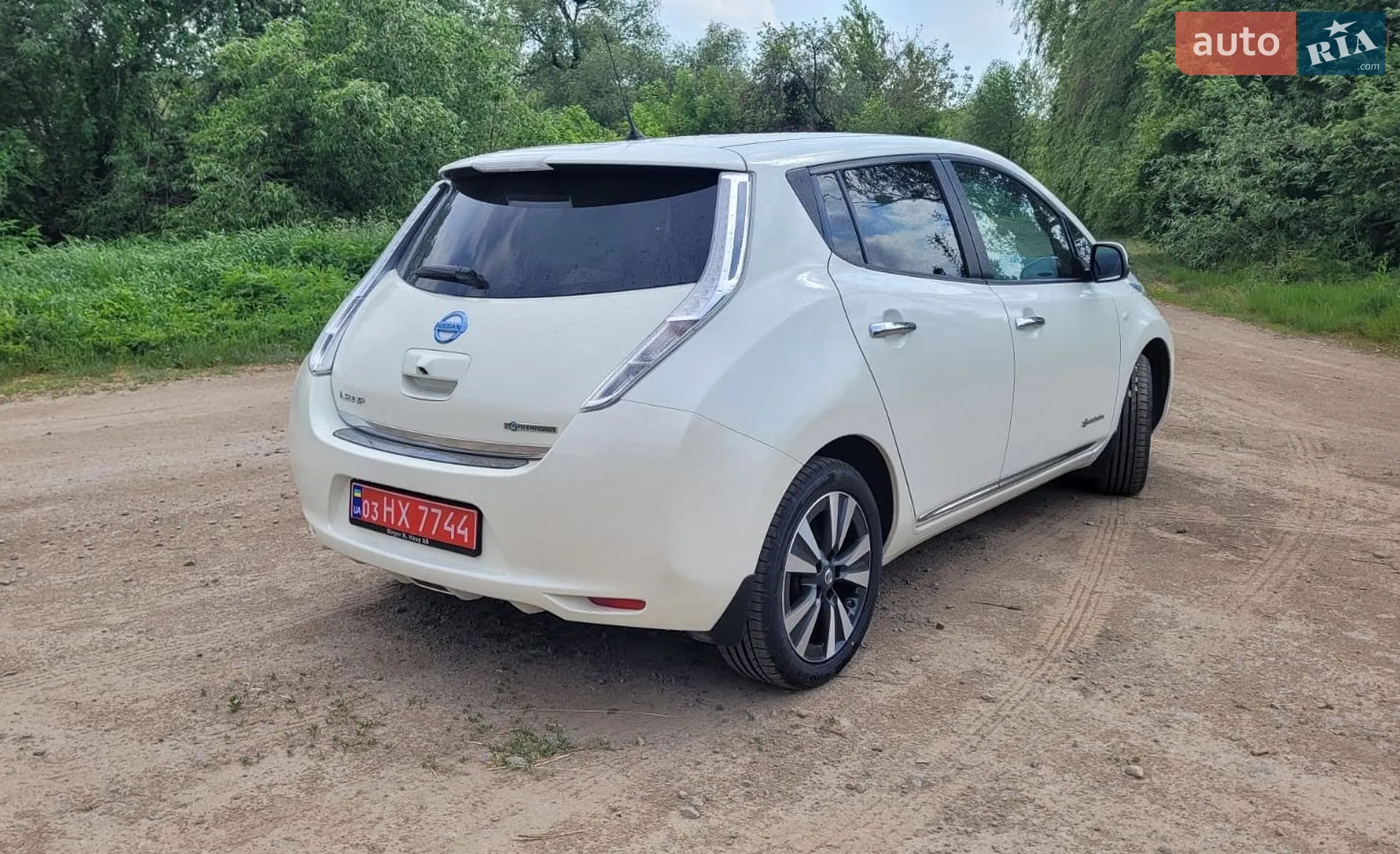 2016 Nissan Leaf - мініатюра 9
