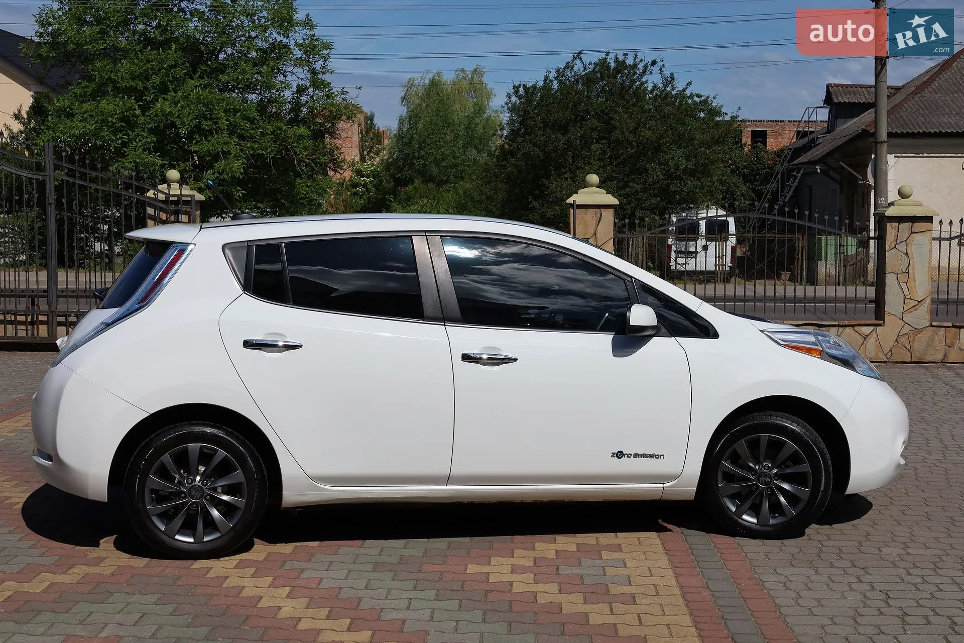 2013 Nissan Leaf - мініатюра 8