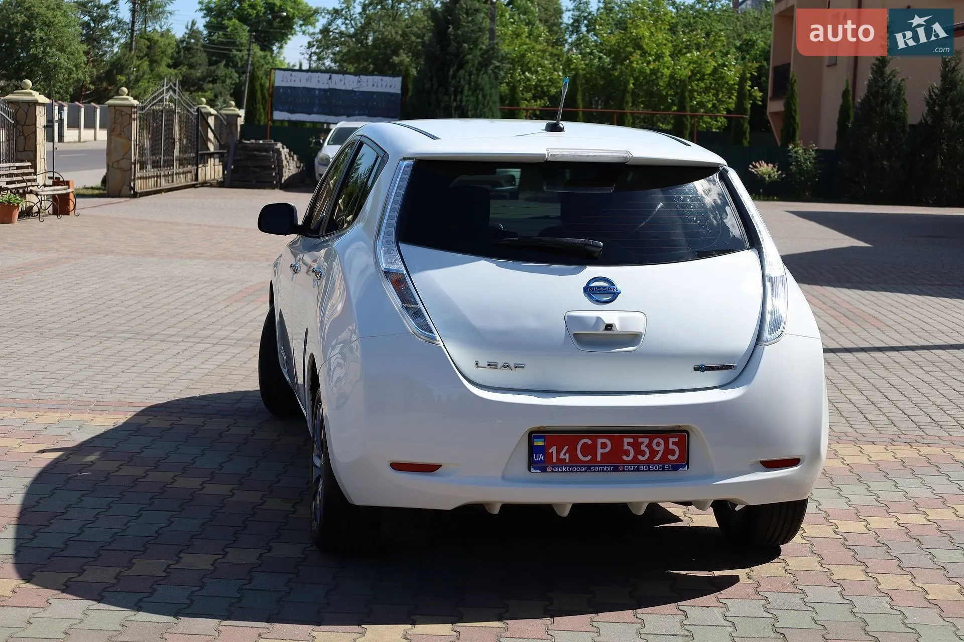 2013 Nissan Leaf - мініатюра 11