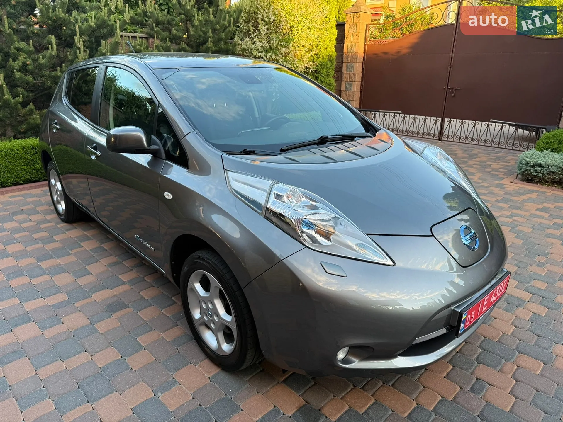 2014 Nissan Leaf - мініатюра 4