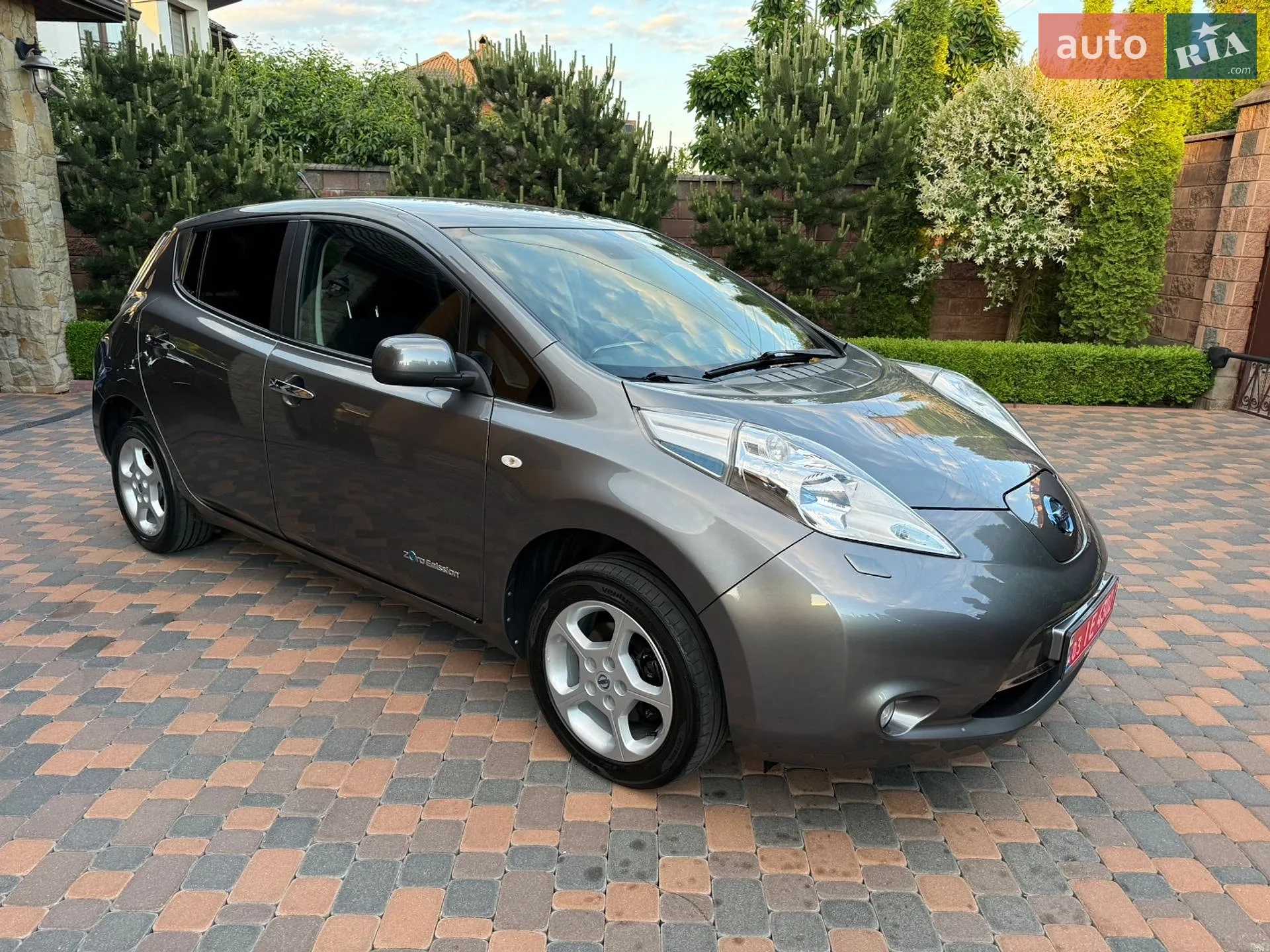 2014 Nissan Leaf - мініатюра 13