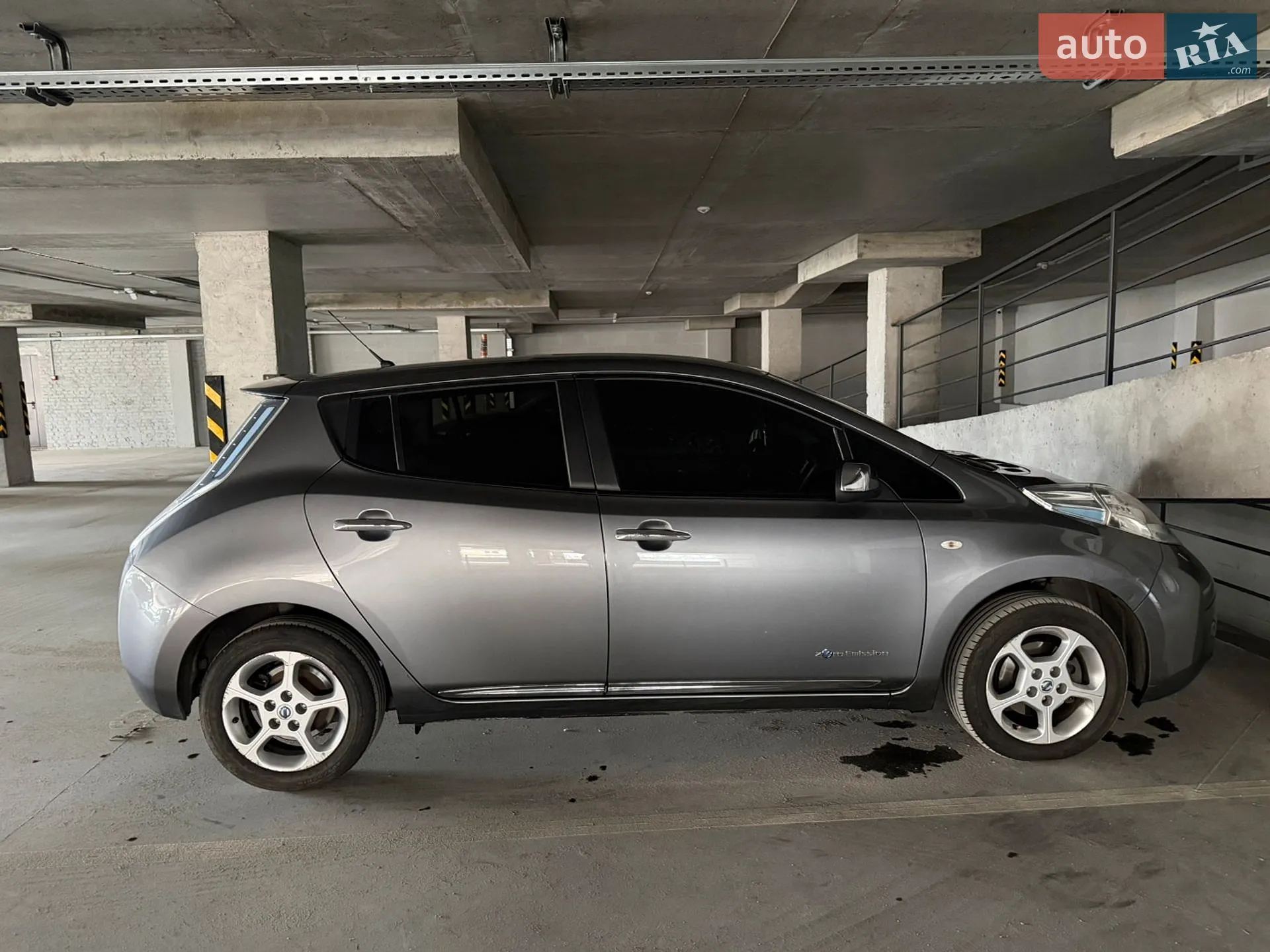 2013 Nissan Leaf - мініатюра 5