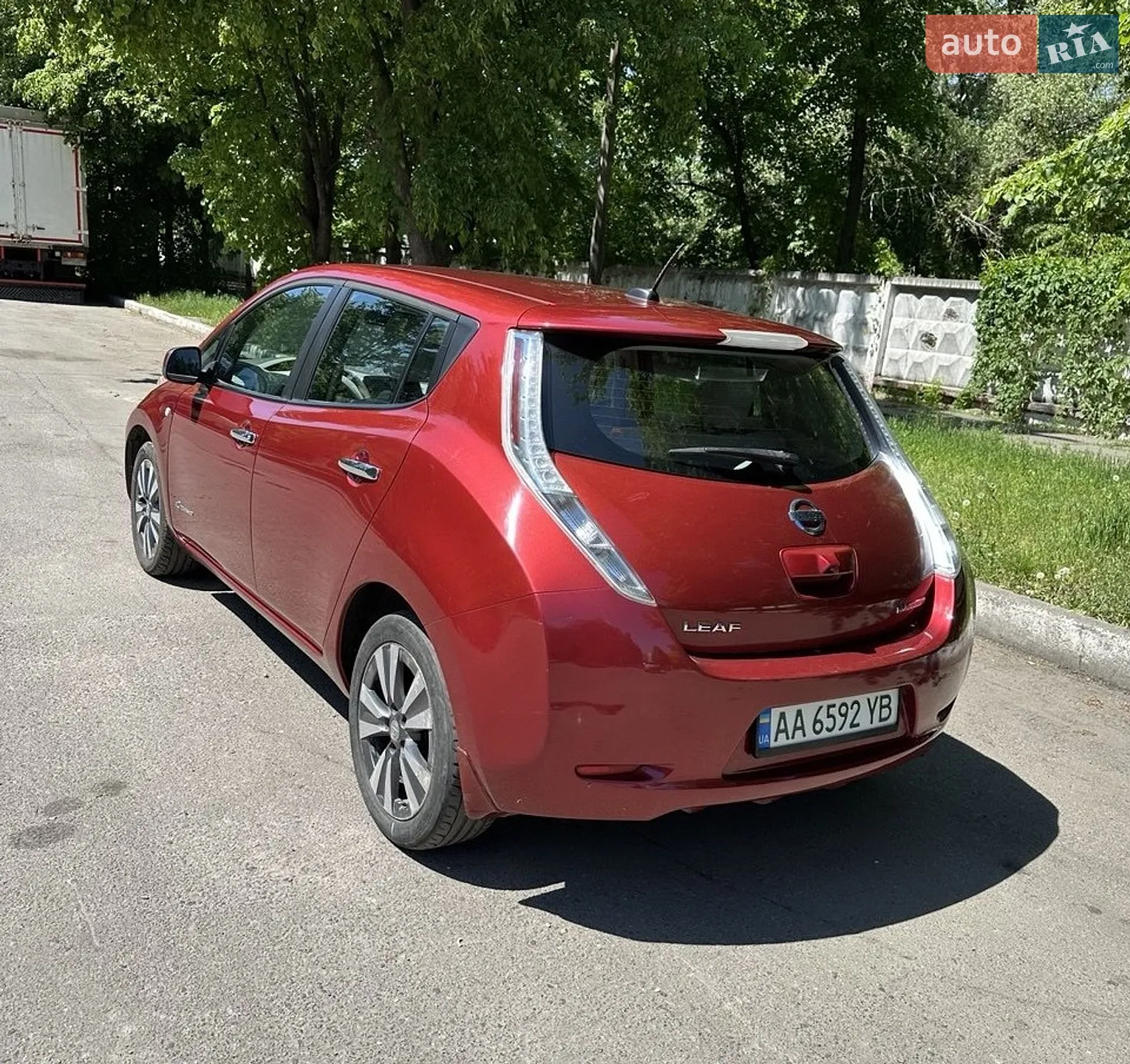 2015 Nissan Leaf - мініатюра 2